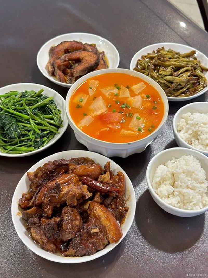 饺子馆外卖：一场舌尖上的数字化变革